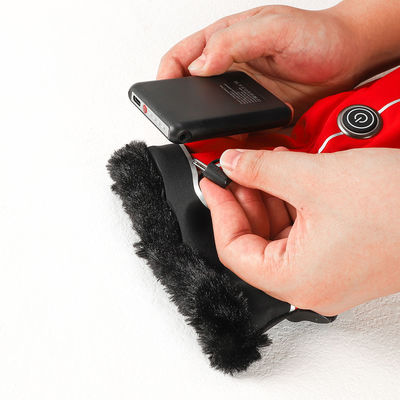 زمستانی سواری در فضای باز با باتری 4000 میلی آمپر ساعتی دستکش زمستانی گرم کن قرمز دستکش زنانه